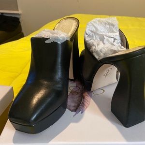 Black Mules